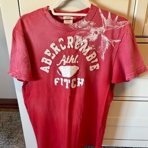 Abercrombie & Fitch T shirt